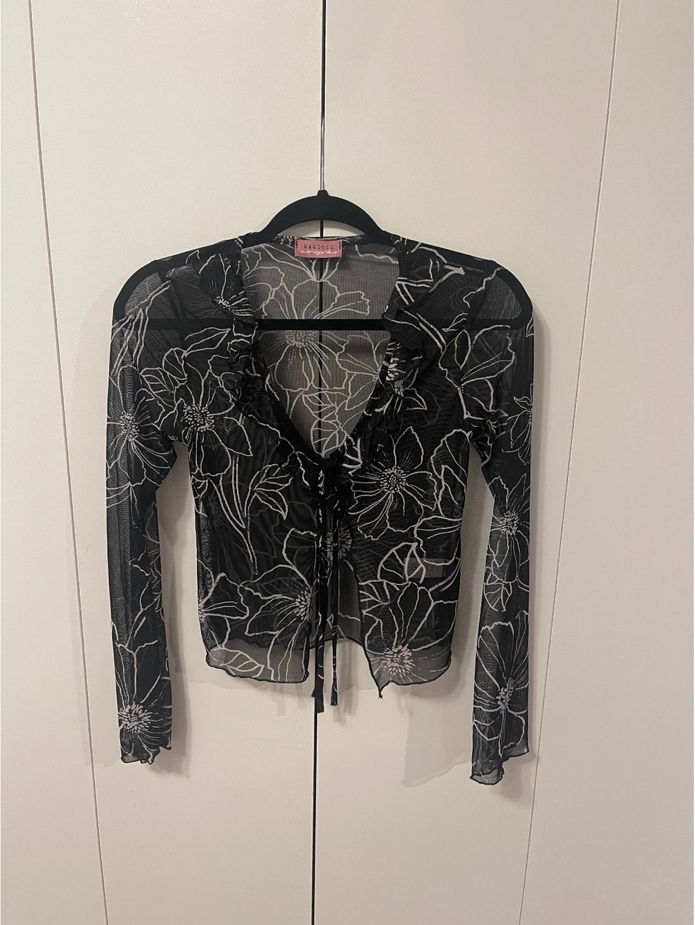 Ragdoll Black Sheer Floral Mesh Long Sleeve Top, Size 1 - Picture 2 of 5